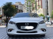 Xe Mazda 3 sản xuất 2018, màu trắng