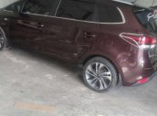 Cần bán xe Kia Rondo 2018, màu đỏ như mới, giá chỉ 475 triệu