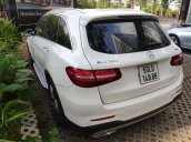 Mercedes GLC300 4Matic 2019 trắng, 3900 km