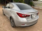 Bán Mazda 2 1.5 AT đời 2017, màu bạc, máy êm ru