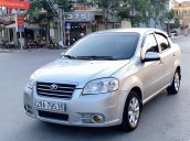 Cần bán xe Daewoo Gentra đời 2010