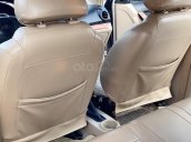 Cần bán xe Daewoo Gentra đời 2010