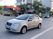 Cần bán xe Daewoo Gentra đời 2010