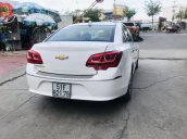 Cần bán Chevrolet Cruze 1.6MT đời 2016, màu trắng  