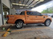 Bán ô tô Ford Ranger Wildtrak 2018, màu vàng đồng