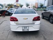 Cần bán Chevrolet Cruze 1.6MT đời 2016, màu trắng  