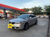 Bán xe Kia Forte năm 2013, màu bạc, chính chủ