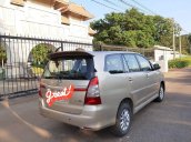 Bán xe Toyota Innova sản xuất 2014 xe gia đình