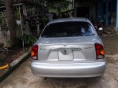 Cần bán gấp Daewoo Lanos sản xuất 2005, màu bạc xe gia đình