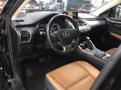 Cần bán nhanh chiếc Lexus NX300 đời 2019, màu đen, nhập khẩu, siêu lướt