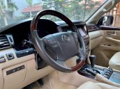 Xe chính chủ bán Lexus LX570 V8 5.7L model 2011, xuất Mỹ, full options, giá tốt