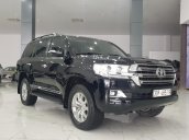 Bán Toyota Land Cruiser VX sản xuất 2015, đăng ký tên cá nhân năm 2016