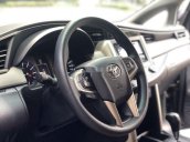 Bán xe Toyota Innova sản xuất 2017, màu xám số tự động