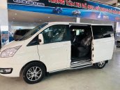 Cần bán Ford Tourneo Titanium đời 2020, màu trắng, xe chính hãng