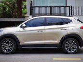 Bán Hyundai Tucson 2.0AT năm 2020, màu vàng, 784 triệu