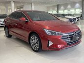 Bán xe Hyundai Elantra năm 2019, màu đỏ