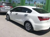 Bán Kia Rio đời 2016, màu trắng, nhập khẩu  