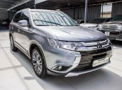 Bán Mitsubishi Outlander 2018, màu xám, full đồ