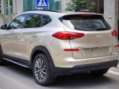 Bán Hyundai Tucson 2.0AT năm 2020, màu vàng, 784 triệu