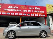 Bán lại xe Toyota Vios 2010, màu bạc, 1 chủ