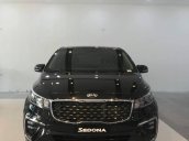 Cần bán xe Kia Sedona sản xuất năm 2020, màu đen