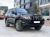 Cần bán Toyota Land Cruiser sản xuất 2017, màu đen, nhập khẩu 