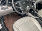 Bán Hyundai Elantra 2018, màu trắng, nhập khẩu  