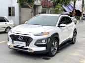 Bán Hyundai Kona 1.6Turbo sản xuất năm 2018, màu trắng, siêu mới