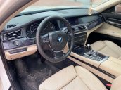 Cần bán gấp BMW 750Li sản xuất năm 2009, màu trắng, nhập khẩu 