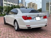 Cần bán gấp BMW 750Li sản xuất năm 2009, màu trắng, nhập khẩu 