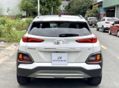 Bán Hyundai Kona 1.6Turbo sản xuất năm 2018, màu trắng, siêu mới