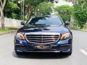 Bán xe Mercedes E200 đời 2017, màu xanh lam chính chủ