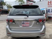 Bán Toyota Fortuner 2.7V đời 2016, màu bạc như mới
