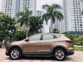 Cần bán xe Hyundai Santa Fe sản xuất 2018 còn mới