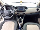 Bán xe Hyundai Grand i10 2017, màu trắng còn mới, giá 283tr