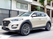 Cần bán gấp Hyundai Tucson 2.0 2019 còn mới 