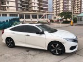 Bán Honda Civic năm 2018, màu trắng, nhập khẩu chính chủ, giá chỉ 730 triệu