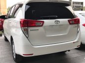 Cần bán Toyota Innova E MT sản xuất 2020, màu trắng giá cạnh tranh, giao nhanh