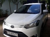 Cần bán gấp Toyota Vios 2014, màu trắng, xe nhập