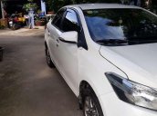 Cần bán gấp Toyota Vios 2014, màu trắng, xe nhập