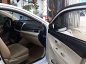 Cần bán gấp Toyota Vios 2014, màu trắng, xe nhập