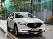 Cần bán gấp với giá ưu đãi chiếc Mazda CX5 Signature Pre 2.5AT, đời 2020, còn mới hoàn toàn