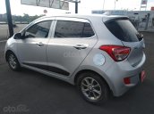 Bán Hyundai Grand i10 2015 chính chủ