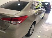 Cần bán Toyota Vios 1.5E CVT năm 2019, màu vàng, giá tốt