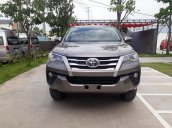 Bán xe Fortuner 2020 giá tốt -Tặng bảo hiểm vật chất -tặng 3 năm bảo dưỡng hãng - Hỗ trợ trước bạ 50% - Giảm giá ưu đãi