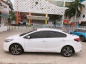 Bán xe Kia Cerato 1.6 MT, date 09/2018 màu trắng