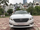 Cần bán Hyundai Sonata sản xuất năm 2016, màu trắng, nhập khẩu