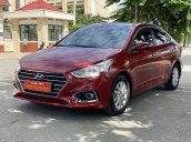 Cần bán gấp Hyundai Accent năm 2019, màu đỏ