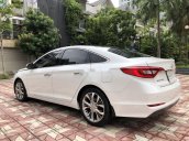 Cần bán Hyundai Sonata sản xuất năm 2016, màu trắng, nhập khẩu