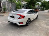 Cần bán xe Honda Civic năm 2017, màu trắng, nhập khẩu nguyên chiếc giá cạnh tranh